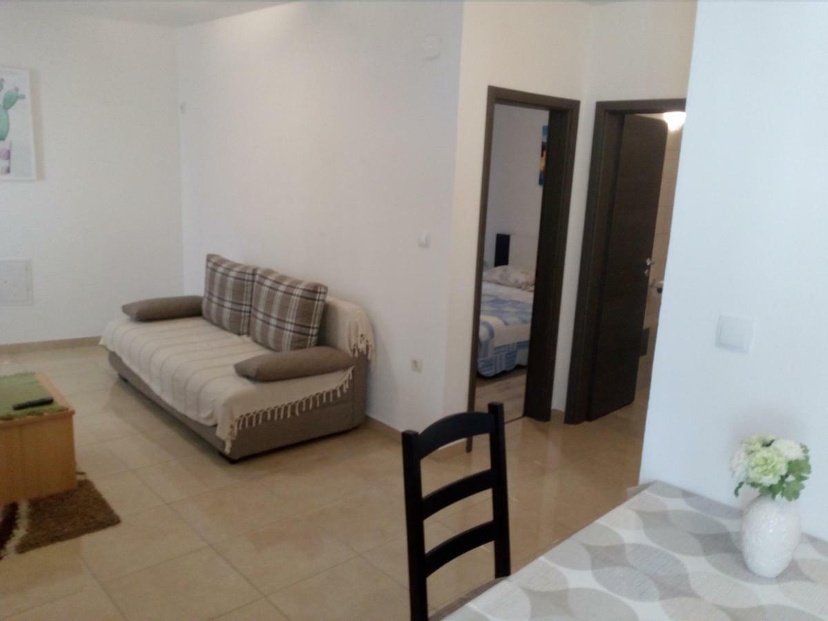 Apartment Elena Bale Extérieur photo